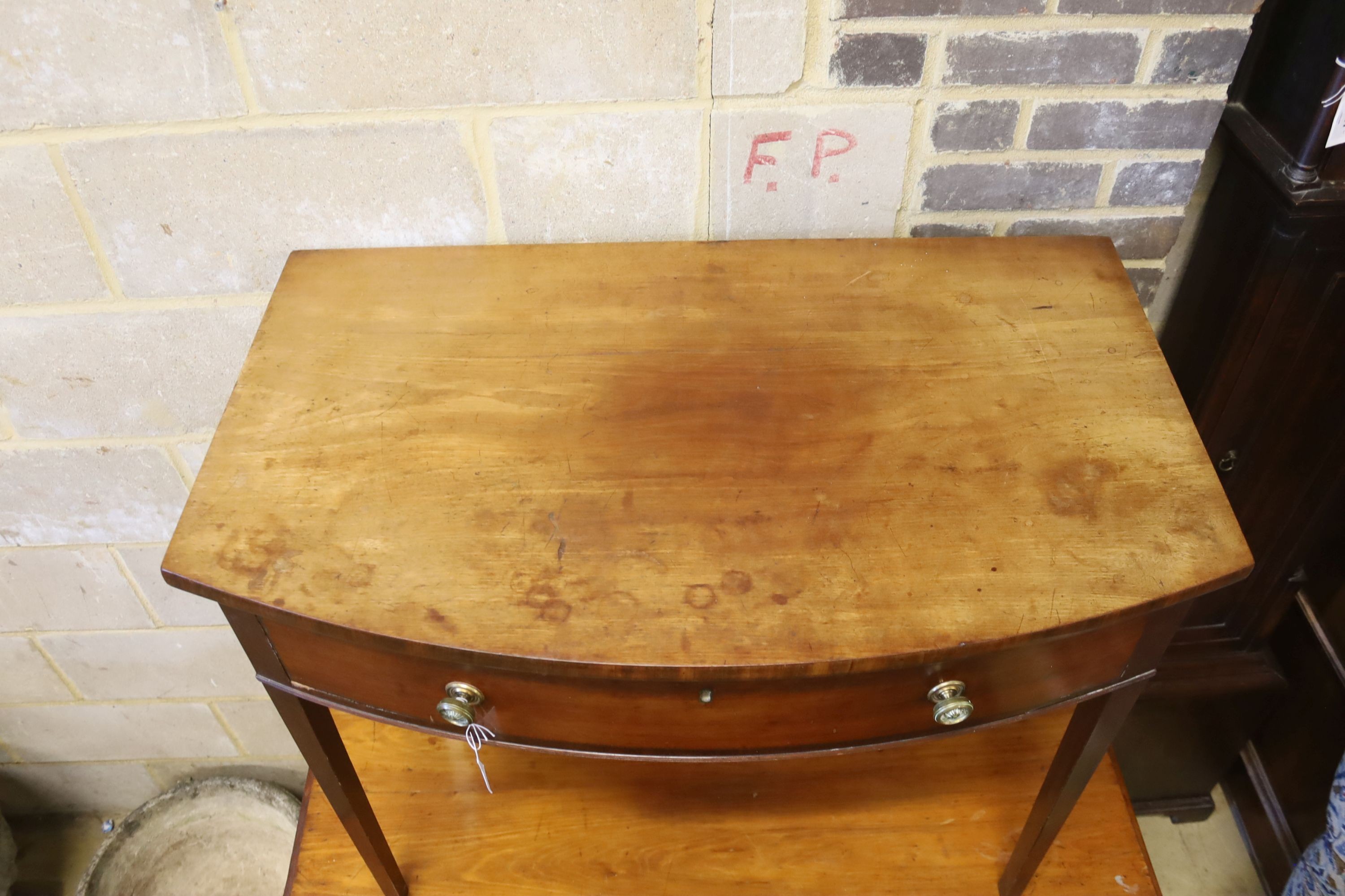 A George IV mahogany bowfront side table, width 92cm, depth 54cm, height 78cm